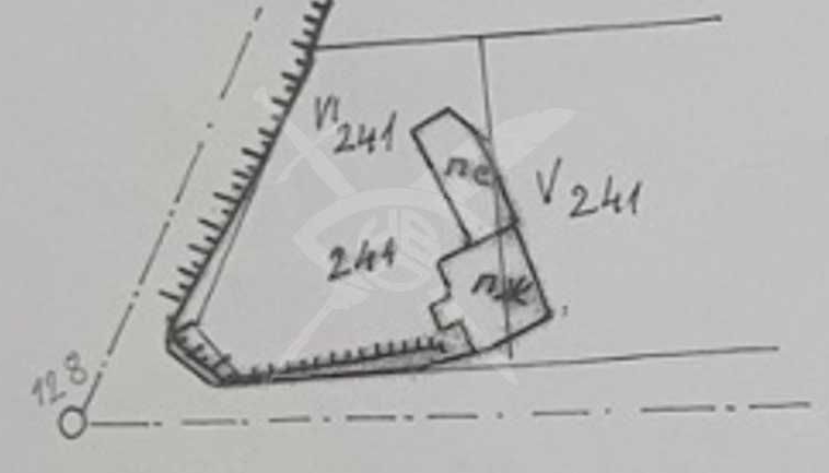 Парцел в с. Голямо Крушево, Област Ямбол - 560 кв.м за 16 €/кв.м - Снимка #1