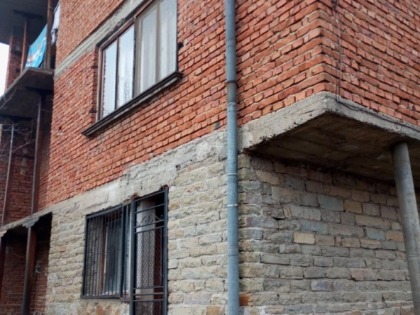 Къща в Котел - 120 кв.м за 0 €/кв.м - Снимка #1