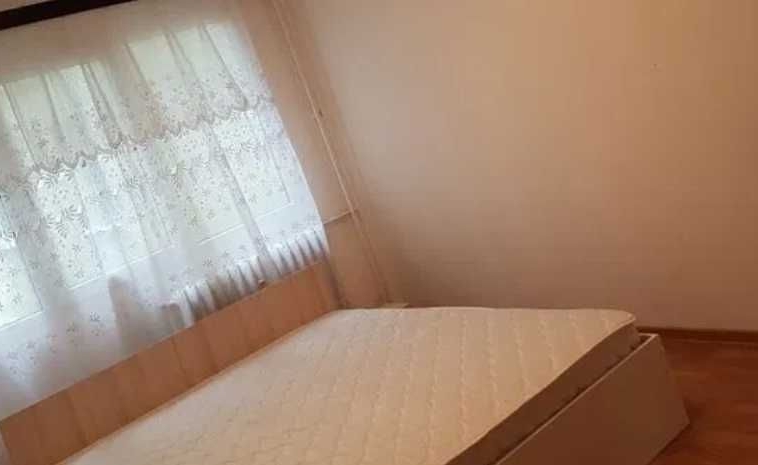 Дава се под наем Двустаен апартамент в Бургас, Лазур - 65 кв.м за 321.3 € - Снимка #1