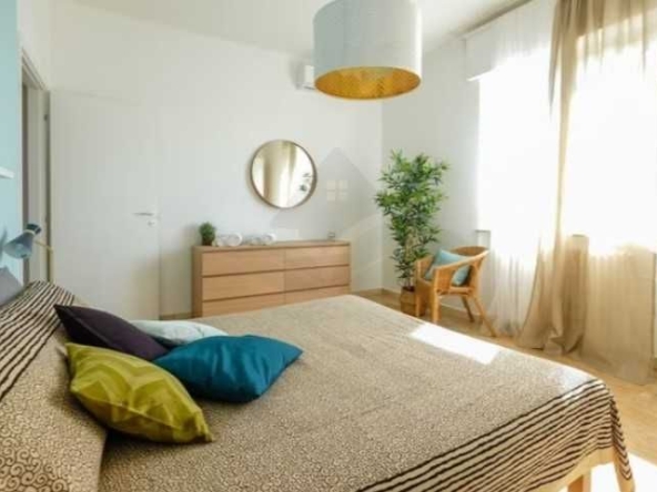 Дава се под наем Двустаен апартамент в Пловдив, Център - 42 кв.м за 132.6 € - Снимка #1