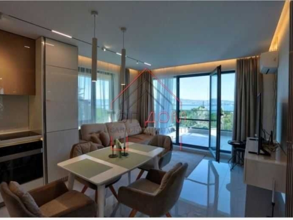 Дава се под наем Двустаен апартамент в Варна, Галата - 65 кв.м за 550 € - Снимка #1