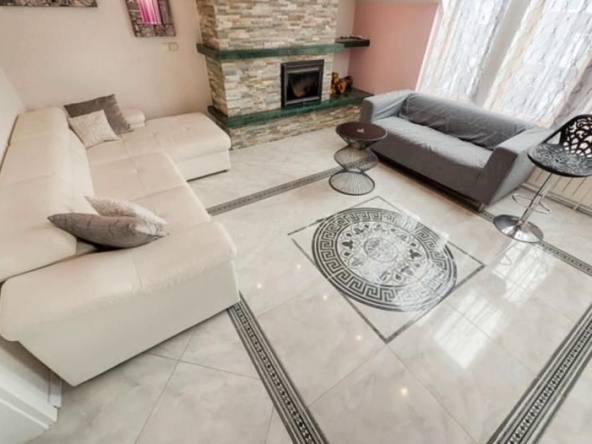 Дава се под наем Тристаен апартамент в София, Витоша - 150 кв.м за 875 € - Снимка #1