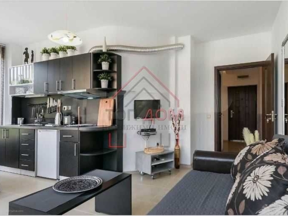 Дава се под наем Тристаен апартамент в Варна, Аспарухово - 67 кв.м за 714 € - Снимка #1