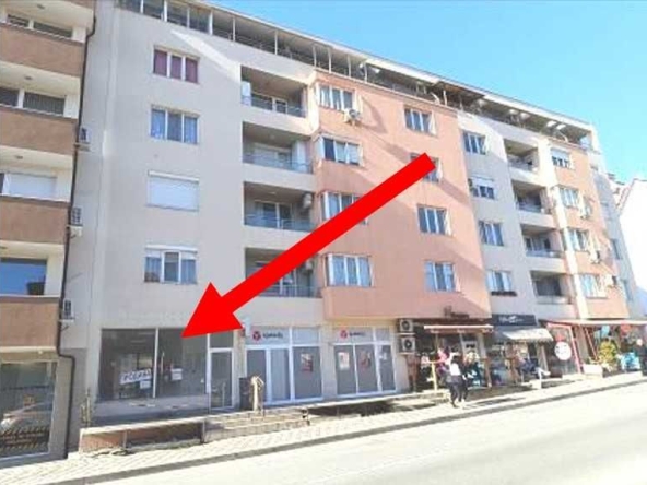 Магазин в Благоевград, Идеален център - 118 кв.м за 941 €/кв.м - Снимка #1