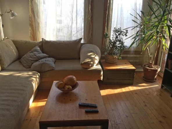 Дава се под наем Четиристаен апартамент в Пловдив, Христо Смирненски - 90 кв.м за 750 € - Снимка #1