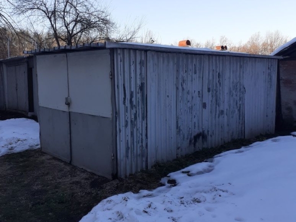 Гараж / Паркомясто в Габрово, Център - 15 кв.м за 102 €/кв.м - Снимка #1