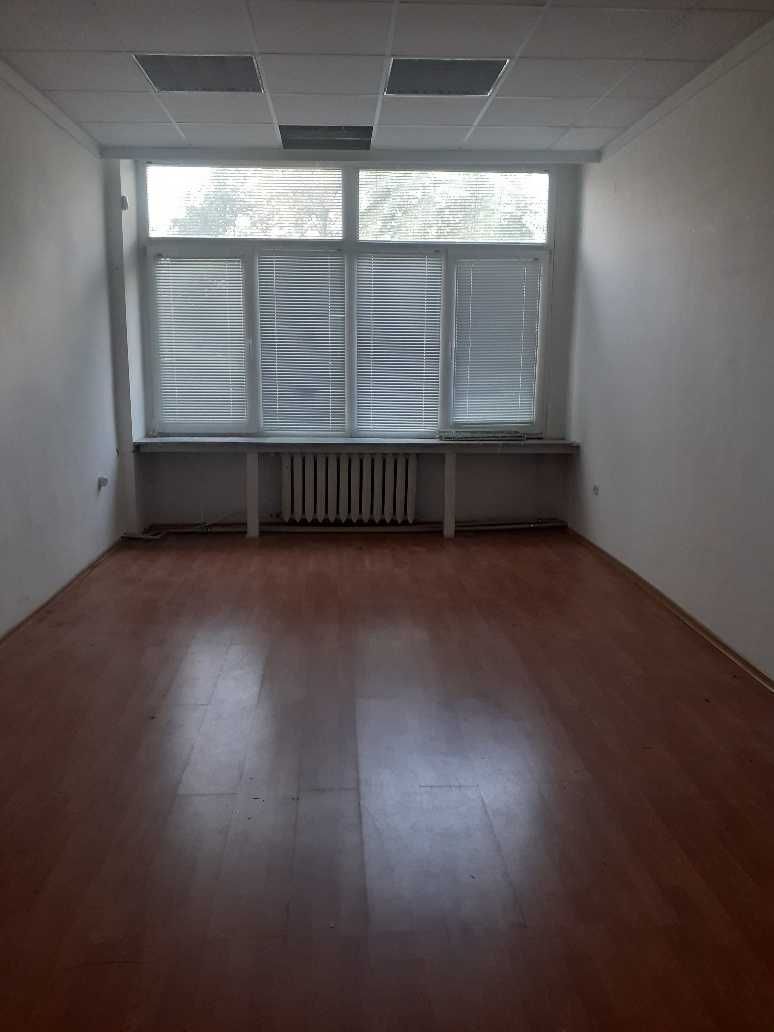 Дава се под наем Склад в София, Дружба 1 - 25 кв.м за 162.18 € - Снимка #1