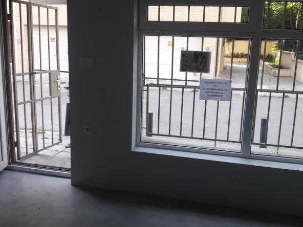 Дава се под наем Офис в Бургас, Център - 14 кв.м за 178.5 € - Снимка #1