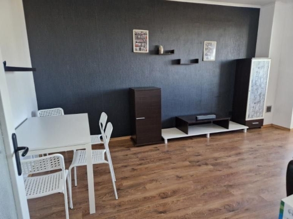 Дава се под наем Двустаен апартамент в София, Стрелбище - 64 кв.м за 400 € - Снимка #1