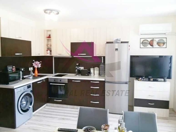 Дава се под наем Двустаен апартамент в Варна, Цветен квартал - 62 кв.м за 430 € - Снимка #1