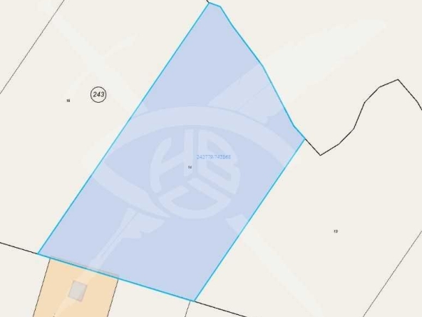 Парцел в Несебър - 4534 кв.м за 56 €/кв.м - Снимка #1