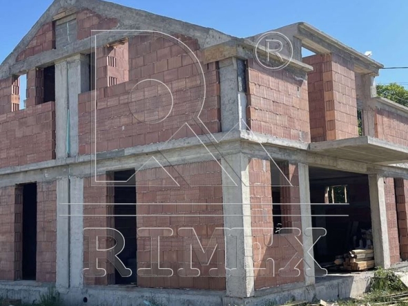 Къща в с. Скутаре, Област Пловдив - 140 кв.м за 1143 €/кв.м - Снимка #1