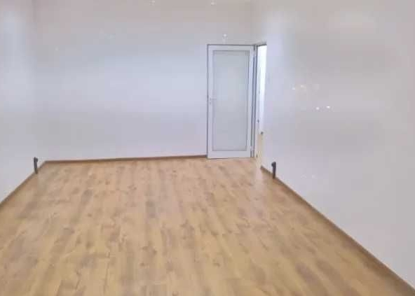 Двустаен апартамент в София, Люлин 8 - 70 кв.м за 1143 €/кв.м - Снимка #1