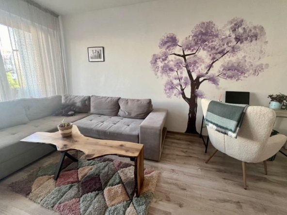 Дава се под наем Двустаен апартамент в София, Света Троица - 66 кв.м за 500 € - Снимка #1