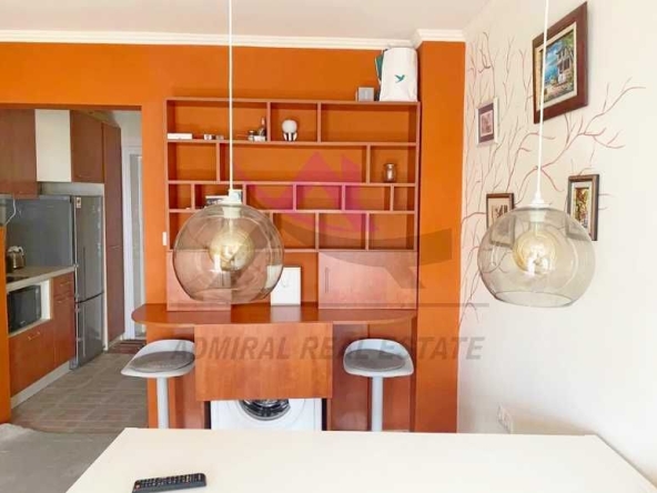 Дава се под наем Едностаен апартамент в Варна, Бриз - 37 кв.м за 300 € - Снимка #1