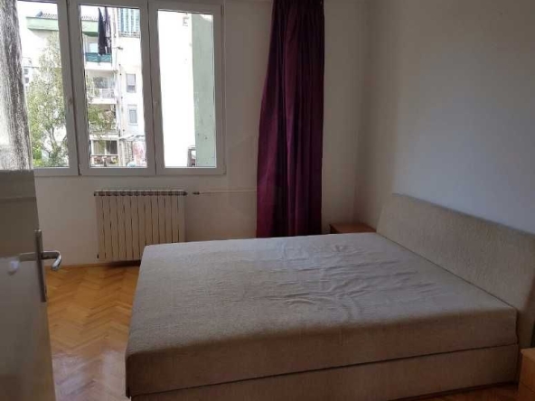 Дава се под наем Тристаен апартамент в Пловдив, Каменица 1 - 88 кв.м за 255 € - Снимка #1