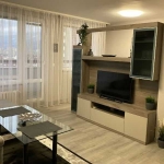 Дава се под наем Двустаен апартамент в София, Гео Милев - 68 кв.м за 448 € - Снимка #1