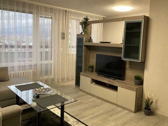 Дава се под наем Двустаен апартамент в София, Гео Милев - 68 кв.м за 433.5 € - Снимка #1