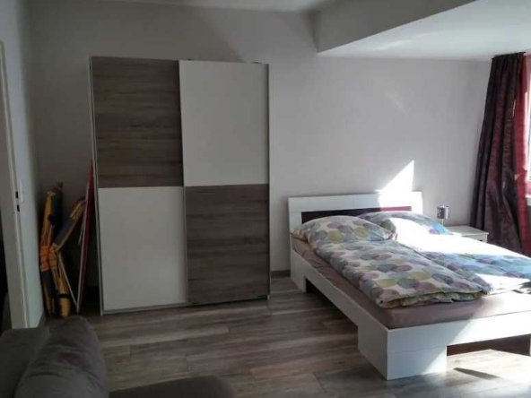 Дава се под наем Двустаен апартамент в Пловдив, Изгрев - 45 кв.м за 200 € - Снимка #1