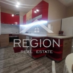 Дава се под наем Тристаен апартамент в Варна, Цветен квартал - 100 кв.м за 612 € - Снимка #1