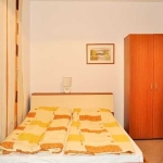 Дава се под наем Едностаен апартамент в Бургас, Крайморие - 40 кв.м за 180 € - Снимка #1