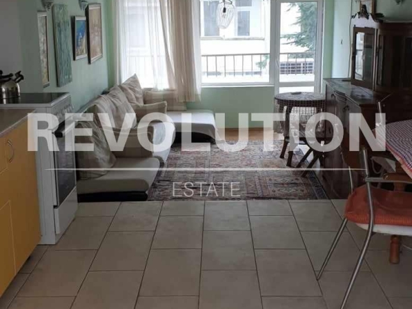 Дава се под наем Тристаен апартамент в Варна, Генералите - 100 кв.м за 450 € - Снимка #1