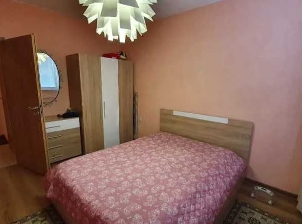 Дава се под наем Двустаен апартамент в София, Иван Вазов - 65 кв.м за 373.83 € - Снимка #1