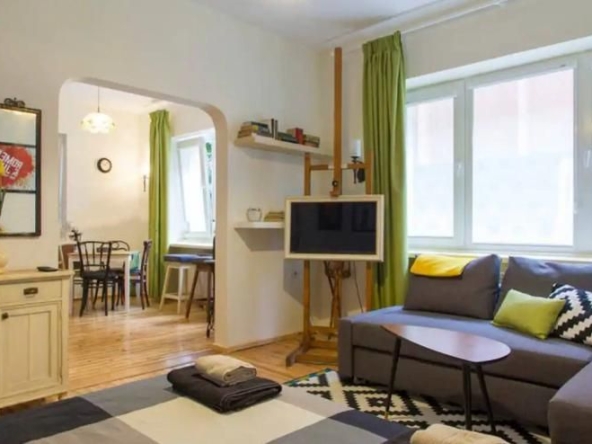 Дава се под наем Едностаен апартамент в София, Център - 42 кв.м за 650 € - Снимка #1