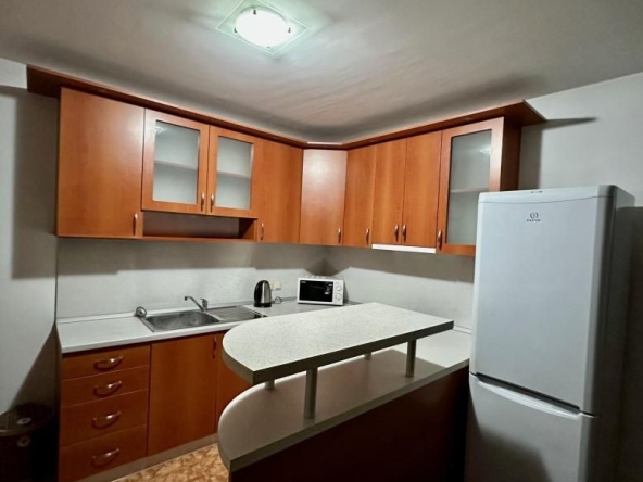 Дава се под наем Двустаен апартамент в Пловдив, Христо Смирненски - 70 кв.м за 400 € - Снимка #1