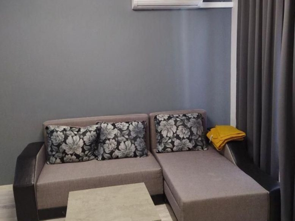 Дава се под наем Двустаен апартамент в София, Зона Б-5 - 78 кв.м за 796.62 € - Снимка #1
