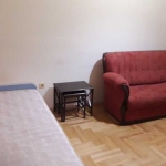 Дава се под наем Тристаен апартамент в Бургас, Изгрев - 85 кв.м за 270.3 € - Снимка #1