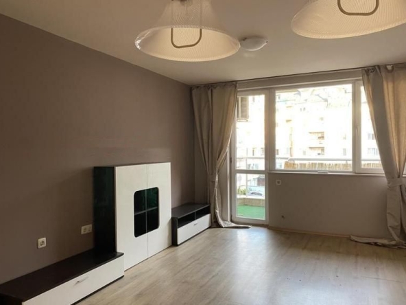 Дава се под наем Двустаен апартамент в София, Манастирски ливади - 60 кв.м за 597.21 € - Снимка #1