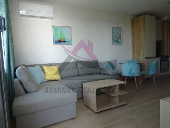 Дава се под наем Двустаен апартамент в Варна, Бриз - 70 кв.м за 800 € - Снимка #1