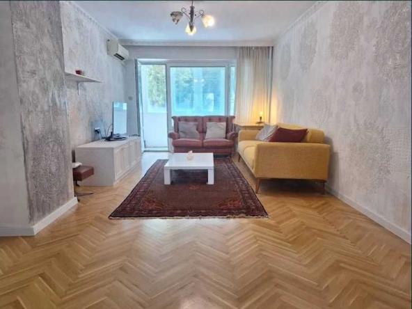 Дава се под наем Многостаен апартамент в Бургас, Славейков - 100 кв.м за 465 € - Снимка #1