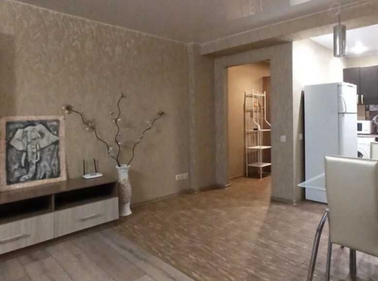 Дава се под наем  в Пловдив, Тракия - 20 кв.м за 102 € - Снимка #1