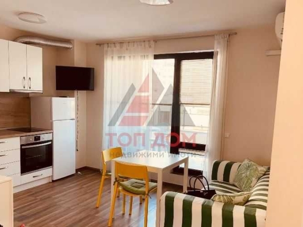 Дава се под наем Двустаен апартамент в Варна, Левски - 70 кв.м за 484.5 € - Снимка #1