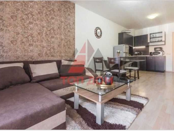 Дава се под наем Тристаен апартамент в Варна, ХЕИ - 80 кв.м за 490 € - Снимка #1