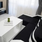 Дава се под наем Двустаен апартамент в Пловдив, Каменица 2 - 70 кв.м за 408 € - Снимка #1