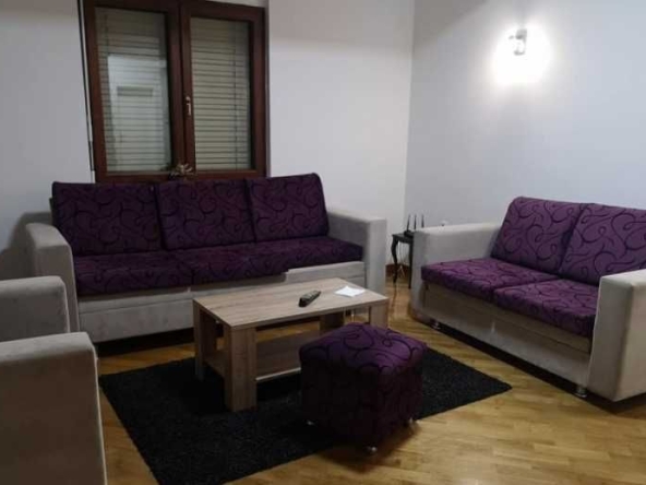 Дава се под наем Едностаен апартамент в Пловдив, Прослав - 45 кв.м за 153 € - Снимка #1