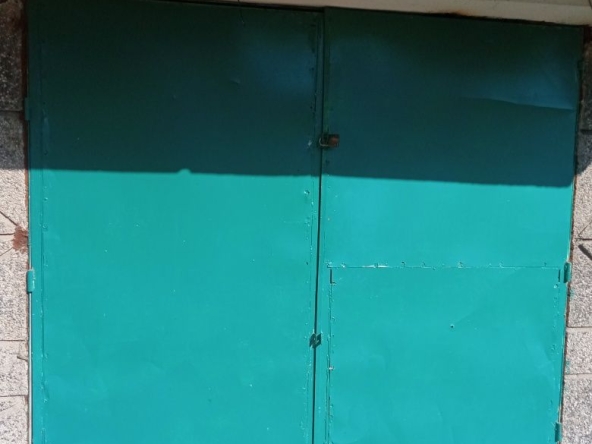 Дава се под наем Гараж / Паркомясто в Пловдив, Център - 17 кв.м за 66.3 € - Снимка #1