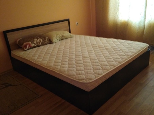 Дава се под наем Двустаен апартамент в Враца, Металург - 55 кв.м за 229.5 € - Снимка #1