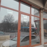 Дава се под наем Магазин в Пазарджик, Идеален център - 42 кв.м за 306 € - Снимка #1