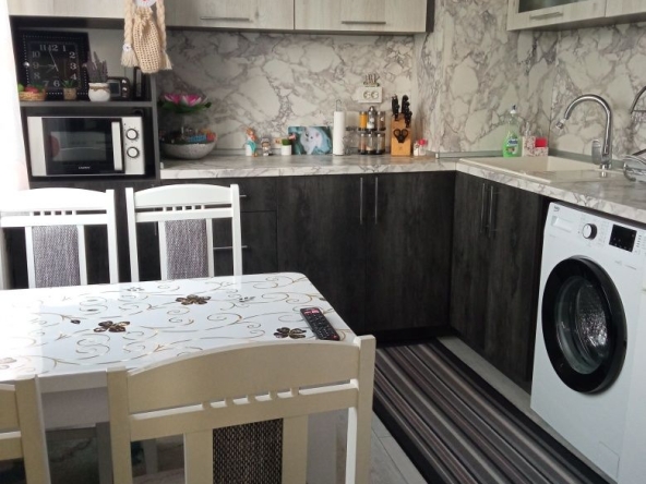 Двустаен апартамент в Шумен, Еверест - 62 кв.м за 987 €/кв.м - Снимка #1