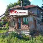 Къща в с. Ресен, Област Велико Търново - 80 кв.м за 466 €/кв.м - Снимка #1