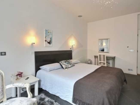 Дава се под наем Тристаен апартамент в Пловдив, Южен - 86 кв.м за 433.5 € - Снимка #1