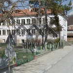 Къща в с. Стеврек, Област Търговище - 980 кв.м за 63 €/кв.м - Снимка #1