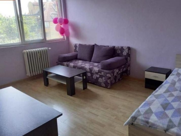 Дава се под наем Двустаен апартамент в София, Изток - 60 кв.м за 599 € - Снимка #1