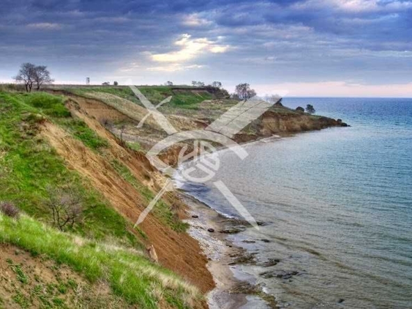 Парцел в Поморие - 2000 кв.м за 212 €/кв.м - Снимка #1