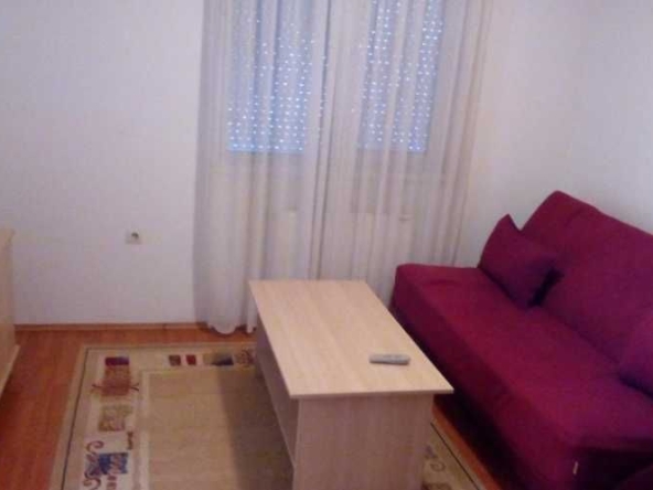 Дава се под наем Едностаен апартамент в Пловдив, Мараша - 40 кв.м за 214.2 € - Снимка #1