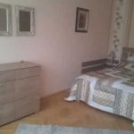 Дава се под наем Двустаен апартамент в София, Гео Милев - 75 кв.м за 373.83 € - Снимка #1